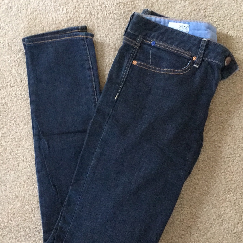 Gap always skinny jeans size 26/2